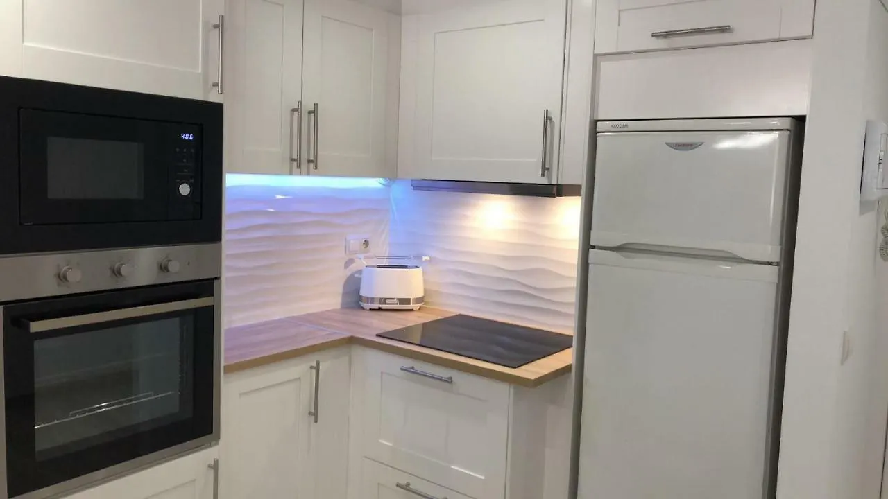 Eden Apartment Torremolinos 0*,